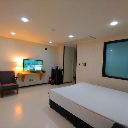 Hotel Rhangju Seogwipo Dış mekan fotoğraf
