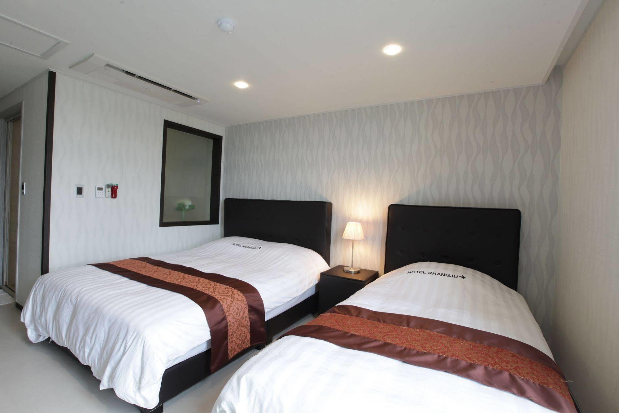 Hotel Rhangju Seogwipo Dış mekan fotoğraf